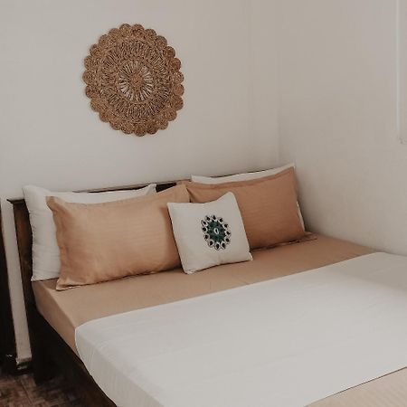 Mermaid Beach Ahangama Ngoại thất bức ảnh