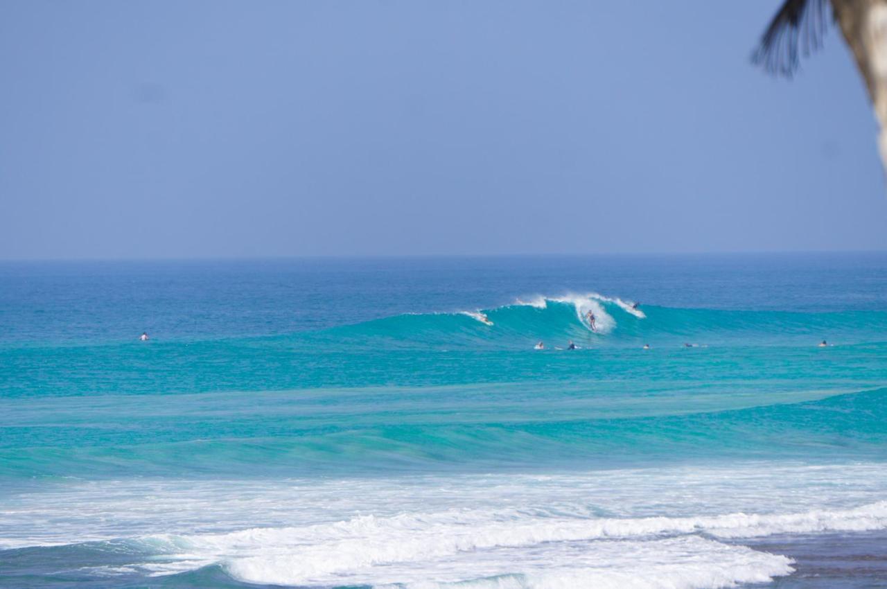 Mermaid Beach Ahangama Ngoại thất bức ảnh